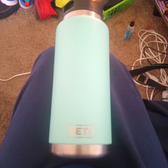 Yeti cup - Picture 2 of 2